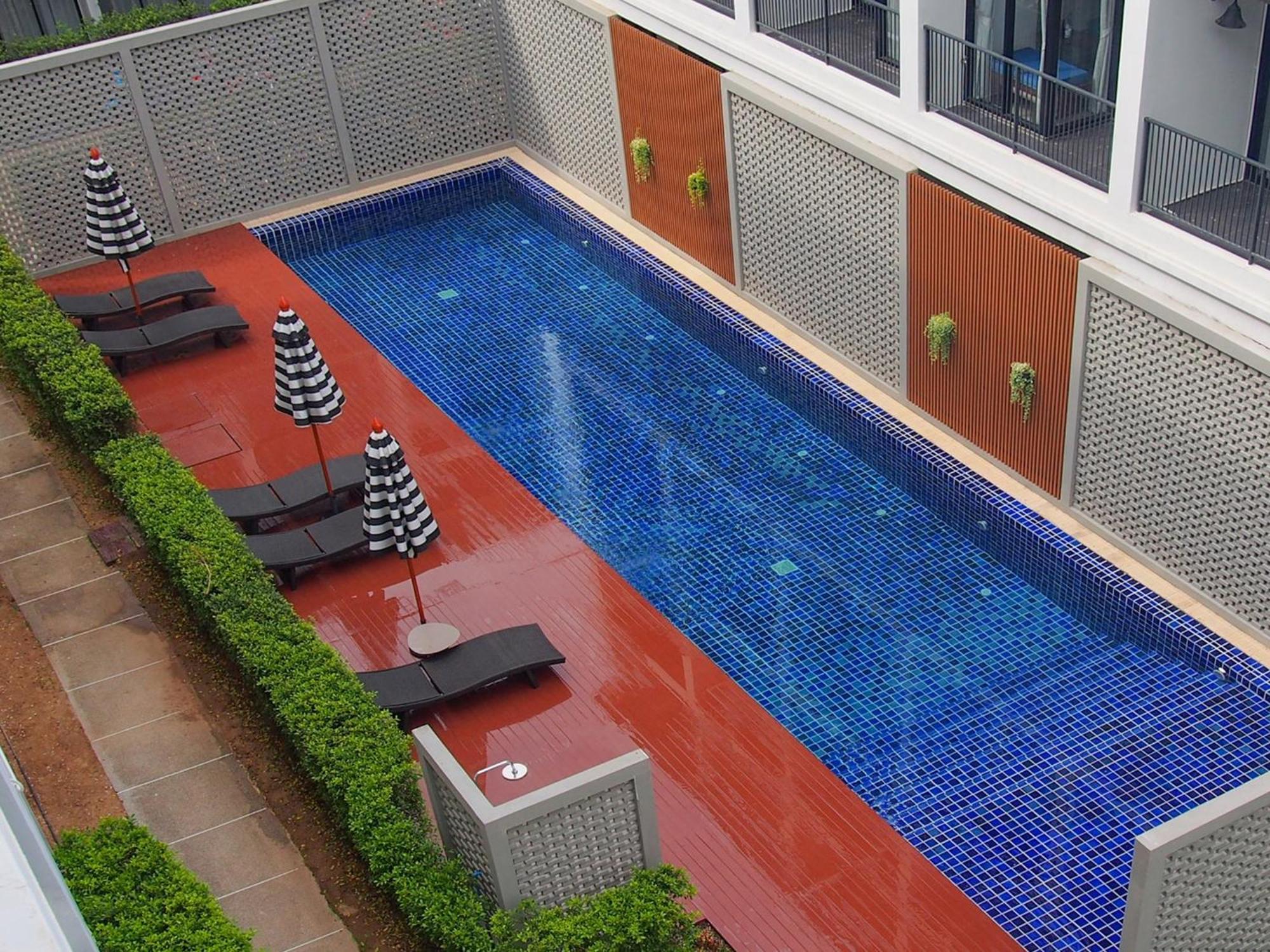 Fortune Riverview Hotel 4*